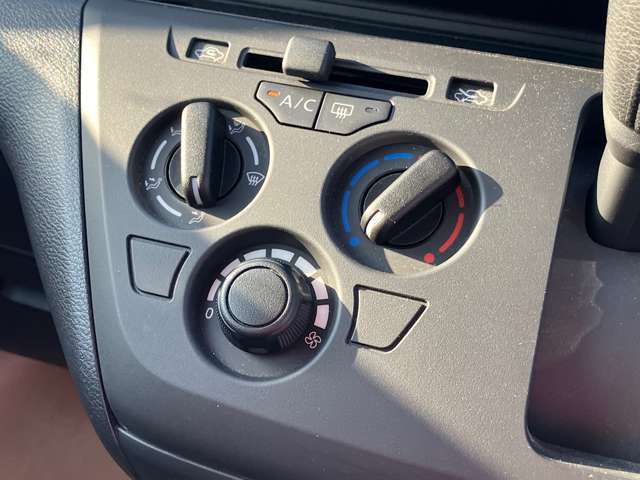 全国登録・納車可能です☆お電話やメッセージでの商談もさせていただいておりますので、お気軽にご相談くださいませ♪（別途登録費・陸送費がかかります。ご了承くださいませ）