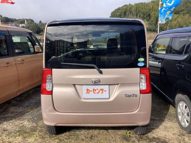 福祉車輛のことも当店にお任せ下さい！助手席のリフト機能や車いす設置の車両ございます。お探しのお車が店頭にない場合はご相談ください。お探しいたします。