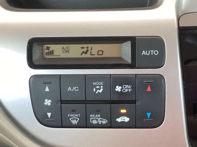 ホンダカーズ土山　土山店のお車を閲覧頂き、ありがとうございます。詳細見積り・他府県登録納車費用・車両状態確認・追加画像をご希望の場合はお電話【0748-64-1046】でのお問合せをお願い申し上げます