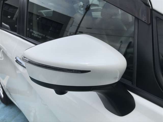 LEDサイドターンランプ付ドアミラー