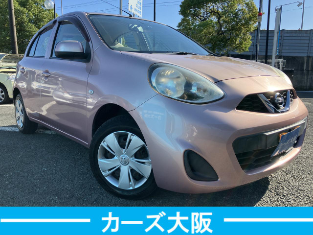 気になる方には、各キズ1箇所につき30000円で綺麗に板金塗装をしてからのお渡しも可能です。ルーフ・サイドステップは1箇所50000円になります。