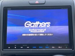 【純正ナビ】人気の純正ナビを装備。オーディオ機能も充実しており、Bluetooth接続すればお持ちのスマホやMP3プレイヤーの音楽を再生可能！毎日の運転がさらに楽しくなります！！