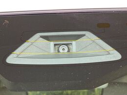 【スズキ　セーフティサポート】走行中に前方の車両等を認識し、衝突しそうな時は警報とブレーキで衝突回避と被害軽減をアシスト。より安全にドライブをお楽しみいただけます。