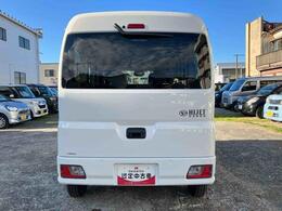 納車前にはプロのメカニックが点検、整備を行いますので安心してお乗り頂けます！！