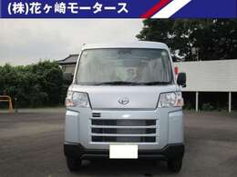 当店は、自社整備工場と板金・塗装工場も完備しておりますので、ご購入後のアフターサービスもお任せください。