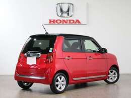 斜め後ろの画像です。