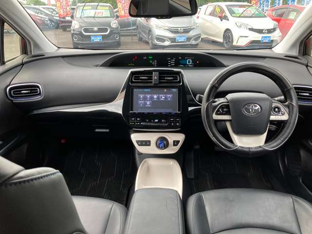 西日本自動車のココが安心！！その3大切な愛車に傷が！！、そんなときはお任せください！西日本自動車には、自社板金塗装工場があります。考え込まずにお気軽にご連絡下さい！担当者がしっかりお見積りさせて頂きます。