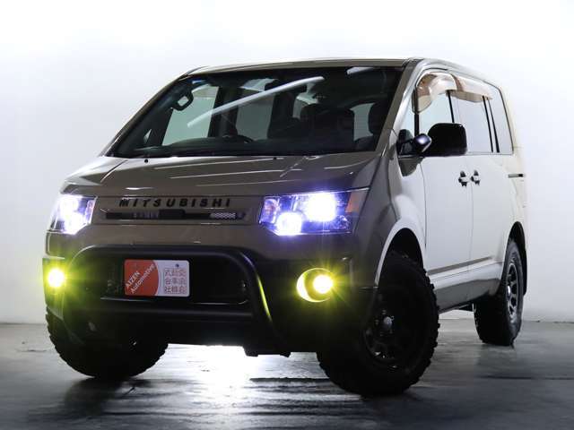 弊社の車にはエンジン、ミッション、ブレーキ、ステアリングといった主要部分に対して、12ヶ月間、距離無制限の【無料保証】が付いています。更にはオプションで【期間延長】も可能です。