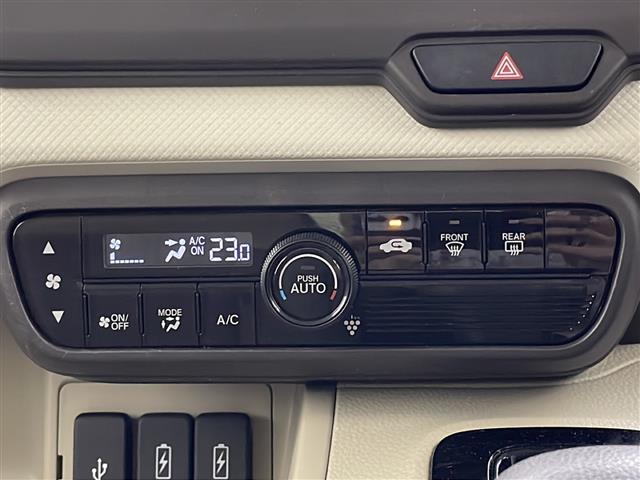 【運転席操作部】快適なドライブを楽しむための機能が装備されています！運転席から触れるので、使いやすいです！除菌プランいれていただくと、さらに清潔で安心していただけます！
