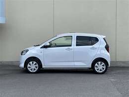 ボディ色はシャイニングホワイトパールです。