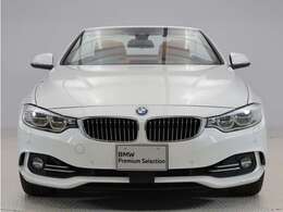♪BMWの代名詞といえるキドニー・グリル、一目でそれと分かる精悍な顔立ち。ホフマイスターキンクやキャラクターラインと呼ばれる側面デザインにより前傾姿勢を強調したスタイルは、走りを重視したBMWならでは