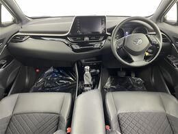 【インパネ全体】全方位で視界が広く、高い目線で運転もしやすいです！