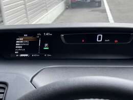 メーター部分は横長のワイドな感じです★