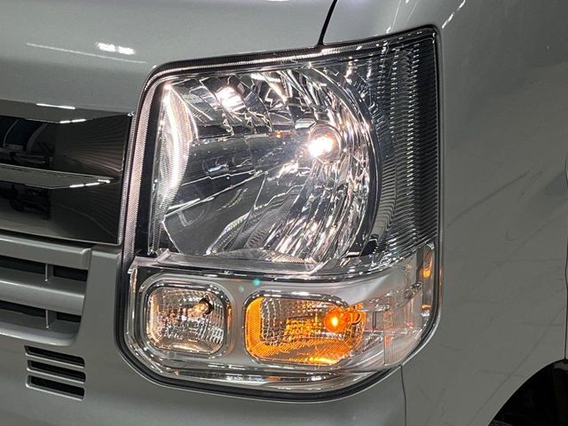 夜間や荒天時により良好な視界で安心な走行をご希望される方には【高輝度LEDヘッドライト】の取付がおすすめ！多くのお客様にご好評いただいております♪