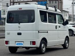 全国に店舗を展開しているのでどこでもお取り寄せが可能です！この車が気になるけど遠方だから・・・と諦める必要はありません！※別途陸送費が必要です。