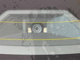 【スズキ　セーフティサポート】走行中に前方の車両等を認識し、衝突しそうな時は警報とブレーキで衝突回避と被害軽減をアシスト。より安全にドライブをお楽しみいただけます。