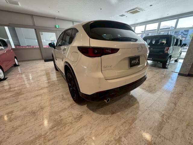 ご希望の車種グレードがない場合も1度ご相談ください。経験豊富なスタッフがしっかり対応させていただきます。