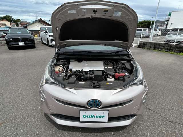 【エンジンルーム】エンジンの調子は良好です！ご納車前にはしっかりとオイル交換・その他油種類の点検補充をさせて頂きます。また、ガリバーでは修復歴のある車は販売いたしません。