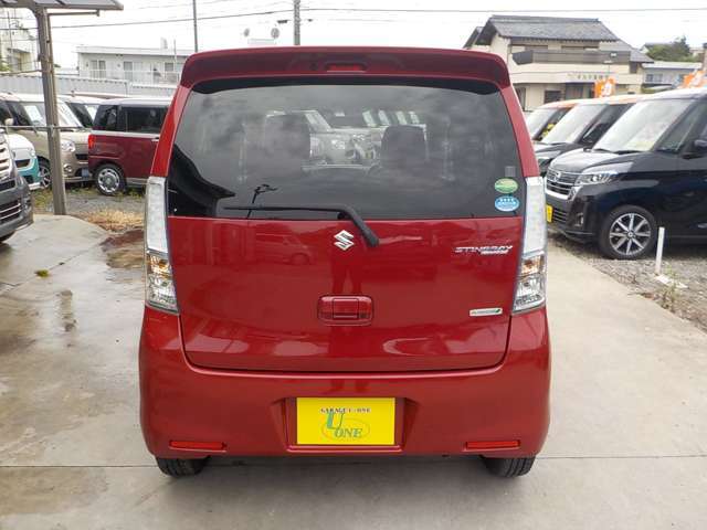 在庫車両全400台以上！！スタッフ一同、お客様のご来店心よりお待ちしております！