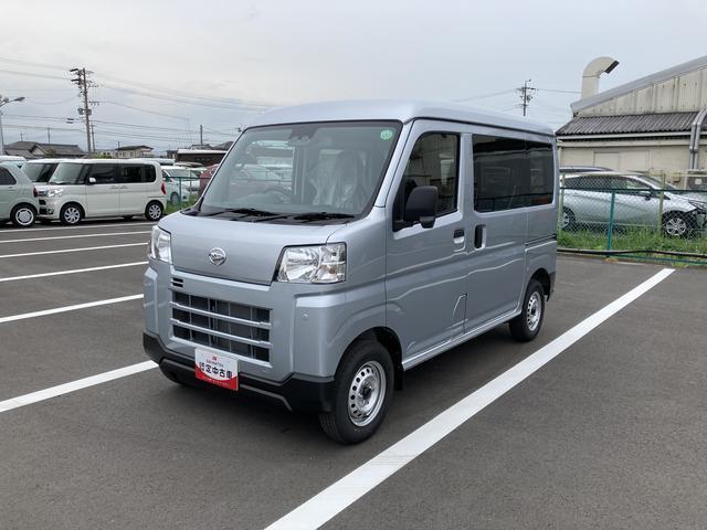 静岡ダイハツの直営店舗同士であれば、お住まいから最寄りの店舗にお車を取り寄せてご商談いただくことも可能です。