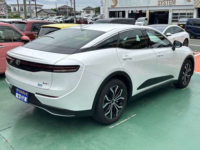 ★納車前に、専属のクリーニングスタッフが、ピッカピカにクリーニングして納車いたします！もちろん、ピッカピカの状態でお渡しするクリーニング費用も支払総額に含まれています！