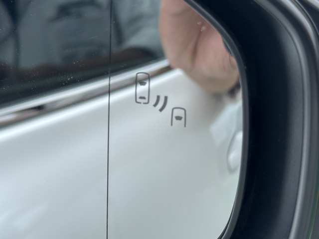 ★料金のお支払いは納車日の前日迄で大丈夫です！契約後最長3ヶ月まで当社にて保管できます。欲しい車が在庫である時がお買い得です！在庫の確保はお早めに！