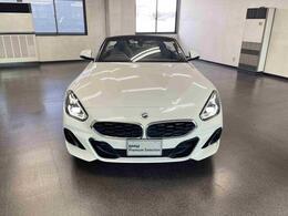 ●Yanase　BMWプレミアムセレクション中川店　【　名古屋市中川区法華1丁目248　】