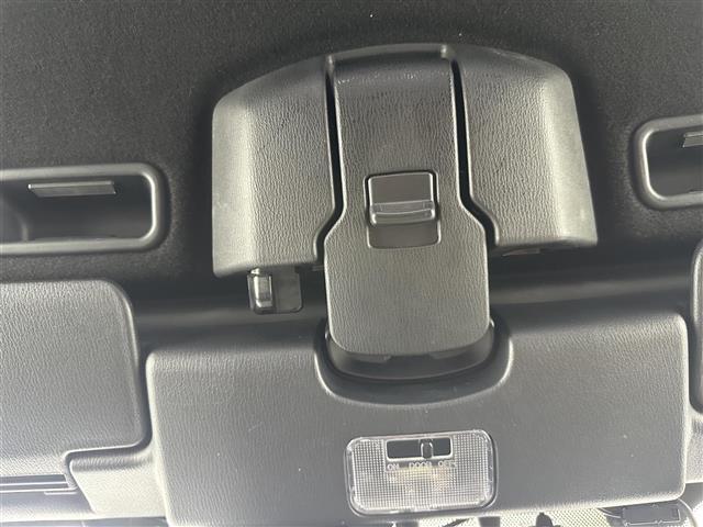 【運転席操作部】快適なドライブを楽しむための機能が装備されています！運転席から触れるので、使いやすいです！除菌プランいれていただくと、さらに清潔で安心していただけます！