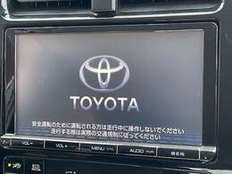 純正9インチナビ搭載。最新型のナビへの交換も可能です。