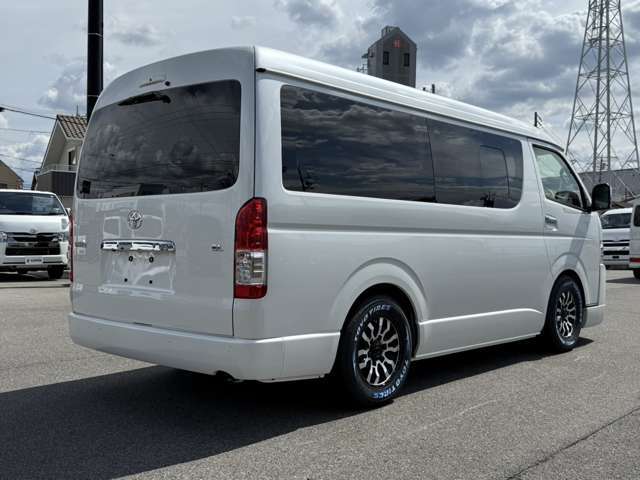 新車未登録/3列10人乗り/パノラミックビューモニター/デジタルインナーミラー/トヨタセーフティーセンス/パワースライドドア/AC100V電源/クリアランスソナー