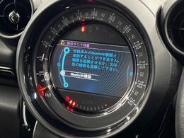 ●Bluetooth：お手持ちのスマートフォンなどと接続し、ハンズフリー通話や臨場感溢れるミュージック再生をお楽しみいただけます。無線接続ですので煩わしさもありません♪