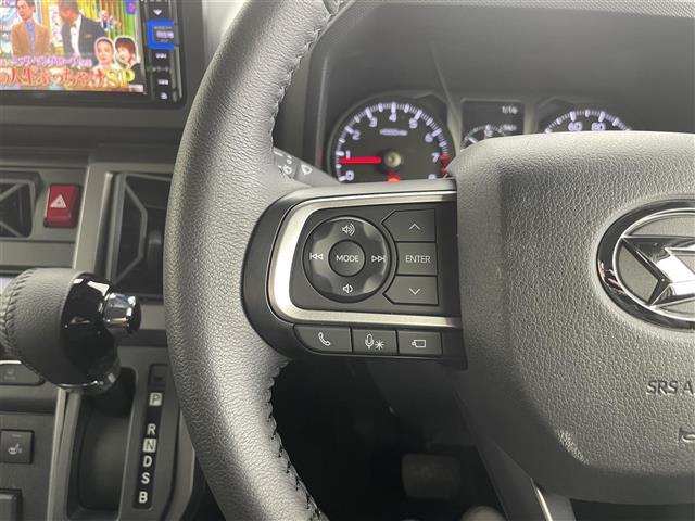 【運転席操作部】快適なドライブを楽しむための機能が装備されています！運転席から触れるので、使いやすいです！除菌プランいれていただくと、さらに清潔で安心していただけます！