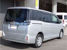 当店独自の50項目以上にわたるチェックシートにより、全車エンジン機関系、電送・装備・内装系、試乗チェック済み！安心の国の定める認証整備工場の安心納車整備☆