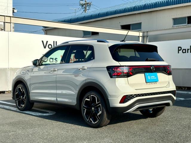 高強度ボディ×衝撃吸収構造で、万が一にも備えた安心設計。Volkswagenならではの安全性能です。