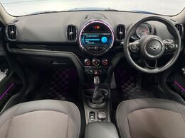 輸入車グループ総在庫数約2，000台！全国の系列店からメーカー・車種問わずご紹介出来るので、あなたにピッタリのお車が見つかるはずです♪まずはお問い合わせ下さい☆