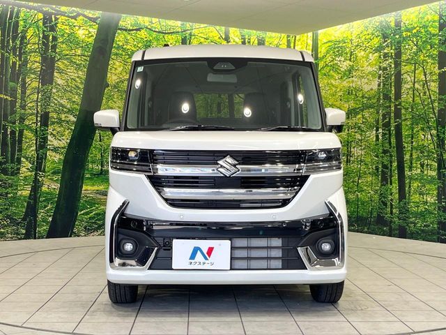 弊社では、全車『修復歴なし』のお車のみ取り扱っております。専任バイヤーによる厳選した仕入れの後、入庫後の車両チェックを行い、ネクステージが認定した高品質な中古車をご提供しております。