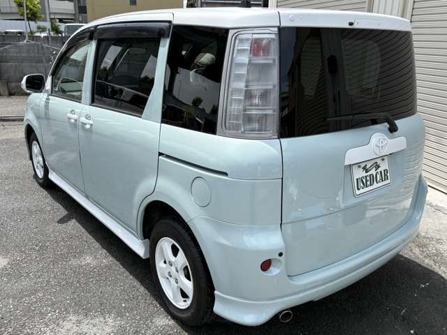 ご覧頂きありがとうございます。当社では整備工場、板金工場ともに併設しております。納車前にさらに徹底的に仕上げますので、ご安心ください♪ご不明点、ご質問等ございましたら、お気軽にお電話下さいませ。