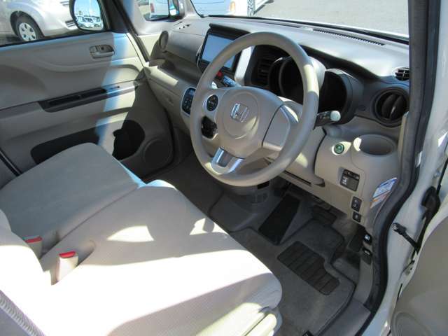 良質な中古車の販売はもちろん、お客様が大切にお乗りいただいたお車の下取り査定や買取もお任せ下さい！！☆お問い合わせは　オリジナルメーカー　市原インター店　TEL　0436-67-1700まで☆