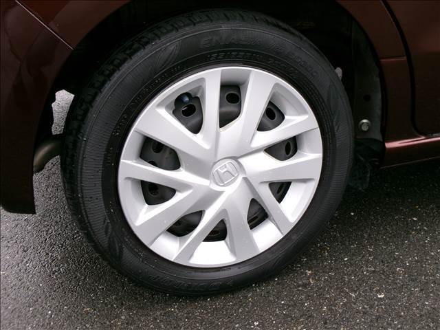 車種によってさまざまな小物入れは、色々な使い勝手があるので、実際に見に来て、どんな使い道があるかイメージしてみてください。