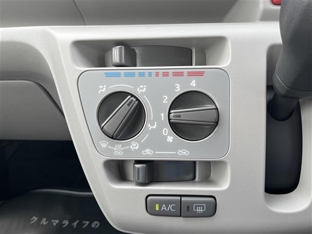 ★200名以上のスタッフで対応★　各専門店に専門のスタッフを配置する事でお客様に合ったアドバイスをさせて頂きます。女性スタッフも多数在籍していますので、女性の方でも安心してご来店ください！！