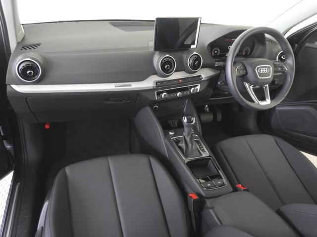 Audiのインテリアはエクステリア同様、優れたデザイン性とクオリティ、そして機能性を兼ね備えております。