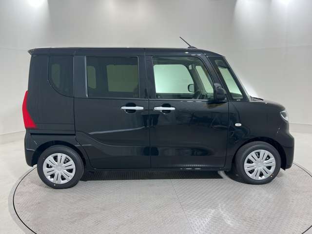 【軽の森泉北店】に掲載されていないお車でも、ご希望の車種やお好みの色・グレードを仰って頂いたらお取り寄せも可能です！ お気軽にご相談下さいませ★