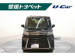 迫力のあるフロントグリル♪