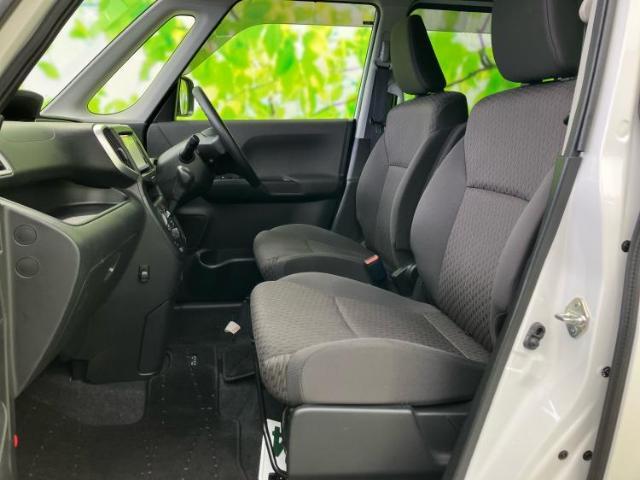 WECARSでは各商談席に大型モニターをご用意しております！見やすい大画面でゆったりと全国の在庫をご覧いただけます！是非ご来店お待ちしております！