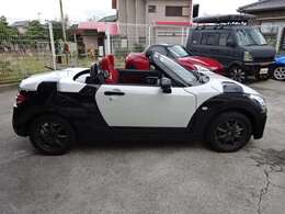 側面右/オープン時