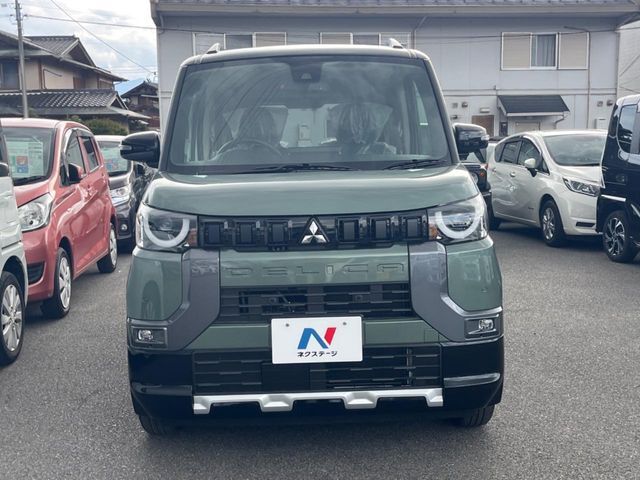 弊社では、全車『修復歴なし』のお車のみ取り扱っております。専任バイヤーによる厳選した仕入れの後、入庫後の車両チェックを行い、ネクステージが認定した高品質な中古車をご提供しております。