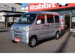 ハイトな軽バンはシンプルでカッコいい♪