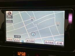 【純正メモリナビ】装備でフルセグTV視聴やBluetooth等充実装備。