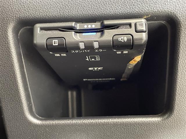 【　ETC　】今やカーライフにおける重要性はナビにも匹敵するのではないでしょうか？セットアップを行うことで利用可能になります！