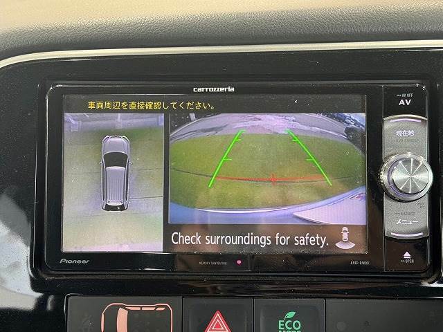 メーカーオプションの【全周囲カメラ】を装備！！